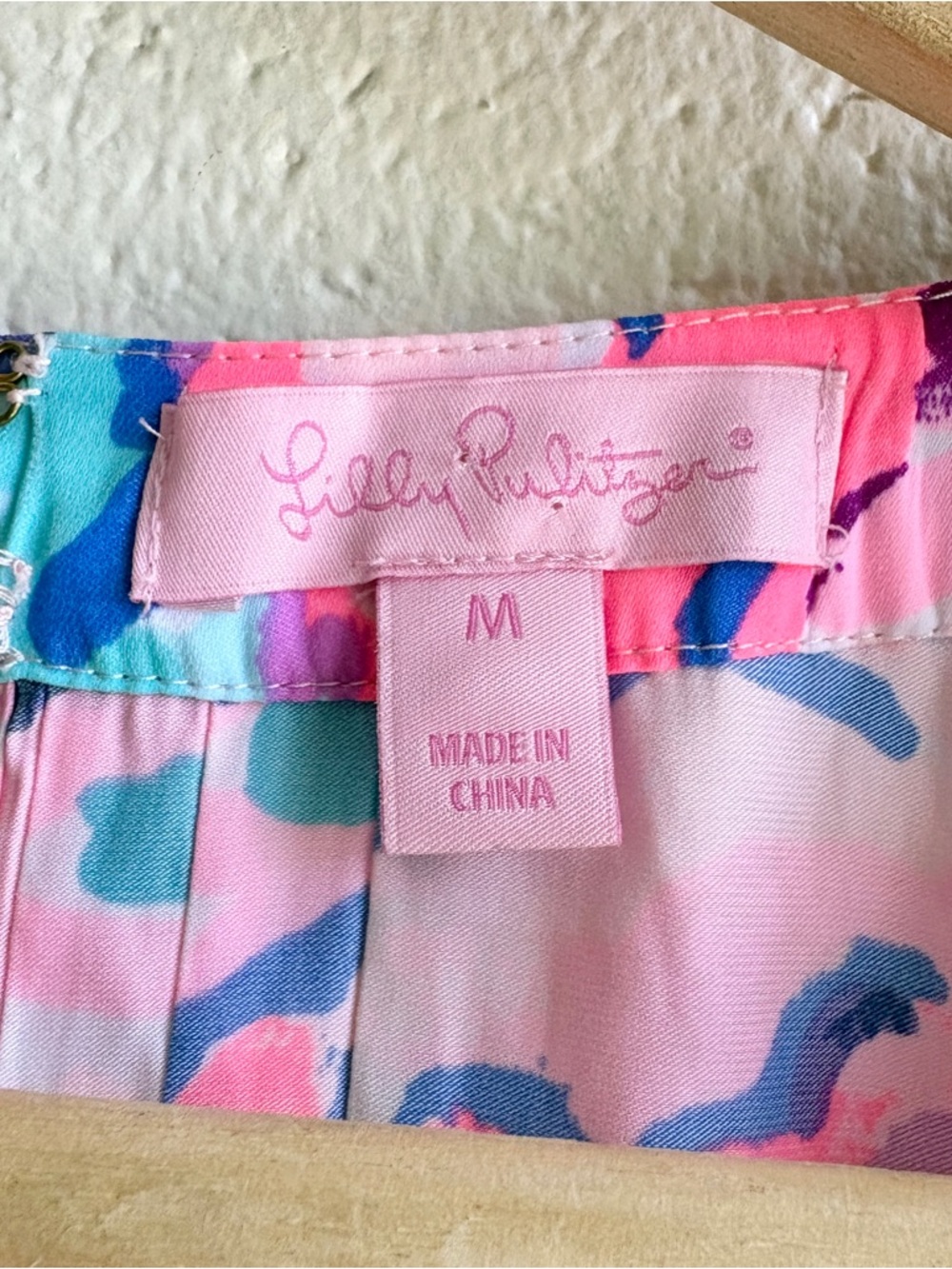Lilly Pulitzer Colby Romper Women’s Size Medium In Colony Coral Shell Out Pink - Picture 5 of 12